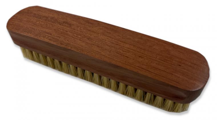 Brosse A Reluire VALMOUR_thumbnail